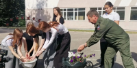 К всероссийской акции «Капля жизни» в День солидарности в борьбе с терроризмом присоединились школы Самары - Администрация городского округа Самара