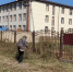 Покос травы на прилегающей территории к школе №2. - Администрация г. Малгобек