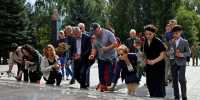 Памятная акция у Вечного огня прошла в Самаре в День солидарности в борьбе с терроризмом - Администрация городского округа Самара
