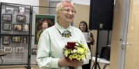 Сплетая впечатления в картины: персональная выставка Елены Никифоровой открылась в арт-галерее Музея книги Чехова - Минкультуры Сахалинской области