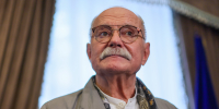 Никита Михалков пожелал немцам «счастливой дороги» после закрытия Русского дома - Говорит Москва