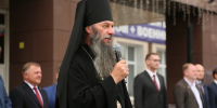 ЕПИСКОП ОРСКИЙ И ГАЙСКИЙ ИРИНЕЙ ПРИНЯЛ УЧАСТИЕ В ТОРЖЕСТВЕННОЙ ЛИНЕЙКЕ В ОРСКОМ ГУМАНИТАРНО-ТЕХНОЛОГИЧЕСКОМ ИНТСТИТУТЕ - Орская Епархия