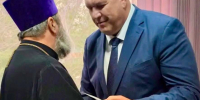 СЕКРЕТАРЬ ОРСКОЙ ЕПАРХИИ ОТМЕЧЕН ЗНАКОМ «ГОРДОСТЬ ОРЕНБУРЖЬЯ» - Орская Епархия