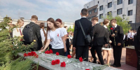 Октябрьский район присоединился к акции "Свеча памяти" - Октябрьский район