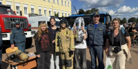 В Выксе прошел фестиваль «Парад профессий»: спасатели познакомили школьников с работой МЧС России - МЧС Нижегородской области