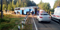 Водитель автобуса с ярославскими паломниками, выехавший на переезд на красный, получил 3,5 года колонии - YarCube.Ru