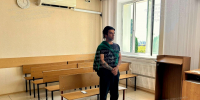 Судом рассмотрено уголовное дело о краже аккумулятора у сотрудника службы доставки - Областной суд