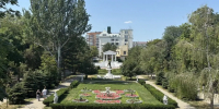 Архитекторы предлагают визуально продолжить Соборный переулок в сторону парка. Фото donnews.ru - DonNews.Ru