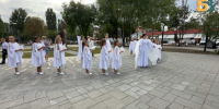 В сквере имени Вячеслава Малярова прошла акция «Память жива!» - Балаковские вести