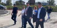 В Киренске по поручению Игоря Кобзева проверили ход благоустройства городской среды - Единая Россия