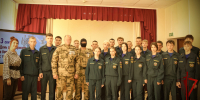 Воронежские росгвардейцы встретились со студентами в День солидарности в борьбе с терроризмом - Росгвардия