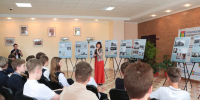 "В Центре культуры с успехом открылась выставка" - Центр культурного развития