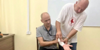 Сотрудники севастопольских рынков и департамента сельского хозяйства и потребительского рынка осваивают навыки спасения жизней - Орлиновский муниципальный округ