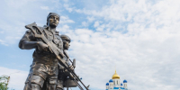 Игорь Артамонов: «Сегодня в Ельце, в день 880-летия города, мы открыли памятник участникам специальной военной операции» - Allelets.Ru