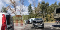 Под Тулой на трассе М-2 жестко столкнулись две легковушки и грузовик. Два человека пострадали - ИА Тульская пресса.Ru