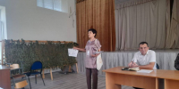 Обходчики Кизилюрта продолжают информировать горожан: председатель УИК 0683 встретилась с коллективом Гимназии №1 - Газета Кизилюртовские вести