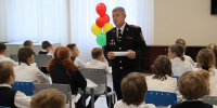 Важные знания и путь в профессию новгородским гимназистам открывают автоинспекторы - Газета Новгород