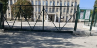 В городе Армянске был проведен мониторинг школьных территорий на наличие безнадзорных собак - Комитет ветеринарии