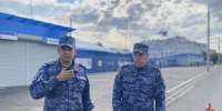 Росгвардейцы обеспечили безопасность во время проведения футбольного матча в Оренбурге - Росгвардия