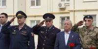 В Липецке сотрудники Росгвардии почтили память Героя России Андрея Теперика - Росгвардия