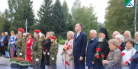 День города продолжился традиционным возложением цветов к памятникам героям-бердчанам - Администрация г. Бердск