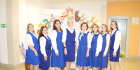 Коллектив Комсомольской школы к новому учебному году готов! Ряды педагогов поселкового учебного заведения нынче пополнили  два молодых специалиста. /Фото автора - Zavodoukovsk.Online