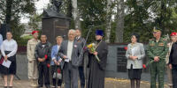 В Навле отметили 83-ю годовщину освобождения района от немецко-фашистских захватчиков - Газета Наше время