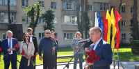 Владимир Доброхотов и депутаты приняли участие в торжественном митинге, посвященном памяти Андрияна Николаева - Собрание депутатов