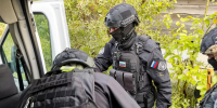 Полиция провела масштабный рейд в этническом поселке во Всеволожском районе - 47Channel.Ru