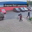 Кировчанка кинула камень в голову 11-летней девочки и сбежала - Город Киров