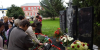 В Мордовии отдают дань памяти героям СВО — открываются новые мемориалы - Info-Rm.Com