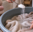 Ложка в таз вместо кондиционера: «дубовые» полотенца снова мягкие и приятные к телу - Pg11.Ru