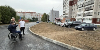 Максим Выдров проверил качество благоустройства территории у строящегося бассейна в Вологде - Региональное Агентство Новостей