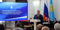 Астраханский губернатор поздравил работников нефтяной и газовой промышленности - Астрахань 24