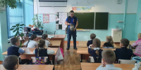 Бывший спасатель из Иркутска станет &quotЗемским учителем&quot в Эвенске Правительство Магаданской области - MagadanMedia.Ru