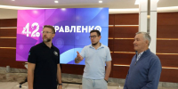 Парламентарии ознакомились с работой многофункционального комплекса «Сибирь» в Муравленко - Единая Россия