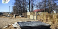 В Кургане судебные приставы поставили точку в затянувшемся споре соседей из-за забора - Новый мир
