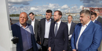 Глава региона Виталий Королев и руководитель Федерального дорожного агентства Роман Новиков проинспектировали строительство Западного моста - Лесной вестник