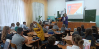 На примере рыбок: «Ростелеком» провел урок по кибербезопасности в гимназии № 45 в Барнауле - Комсомольская Правда