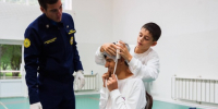 Юные спасатели осваивают основы первой помощи в Пожарно-спасательном колледже - Газета Знамя труда