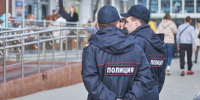 Омские полицейские накрыли крупную лабораторию по производству наркотиковвидео - Комсомольская Правда