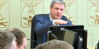 Городская планёрка в Архангельске: подключение тепла, последствия ливней, инцидент с колесом - Бизнес-класс Архангельск