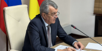 Сергей Меняйло провел аппаратное совещание - Администрация РСО-А