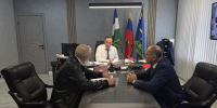 Хачим Мамхегов провел рабочую встречу с раис-имамом городского округа Баксан и Баксанского района Мухсином Кодзовым прихожанами центральной мечети села Дыгулыбгей - Городской округ Баксан