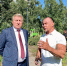Владимир Камеко проверил готовность сквера «Молодая гвардия» после благоустройства - Единая Россия