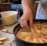 Готовлю её с закрытыми глазами, а у подруги никак не получается: вкуснейшая шарлотка с яблоками – делюсь рецептом - Pro Город Ухта