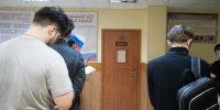 В Екатеринбурге силовики устроили рейд на мигрантов - КП Екатеринбург