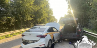 Столкновение трех машин в Красном Бору: госпитализирован пассажир Hyundai Solaris - ТК Санкт-Петербург
