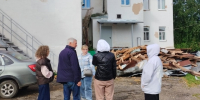 📌Валерий Ижицкий провёл встречу с родителями учеников школы №3📌 - КПРФ