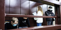 Суд взыскал 114 миллионов рублей с осужденных за мошенничество с квартирой Долиной - M24.Ru